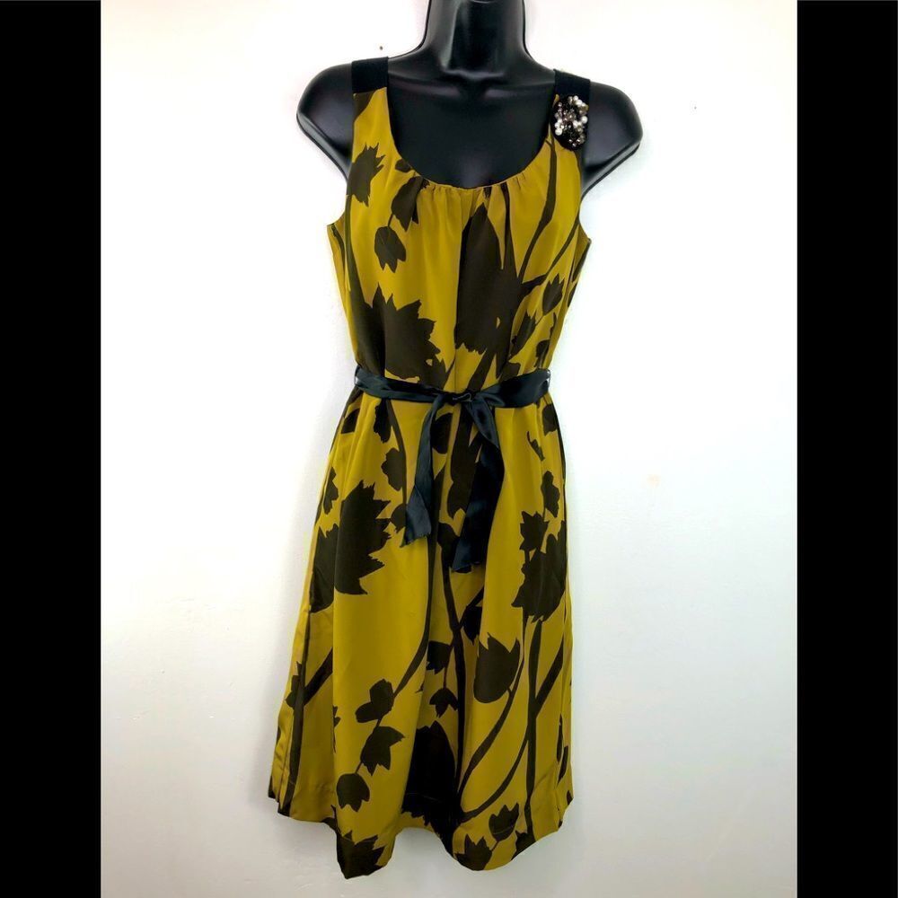 Simply Vera Vera Wang Olive Green and Black Floral Belted Dress